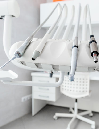 Χειρουργική Στόματος με σύγχρονο εξοπλισμό